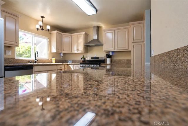 8967 Box Elder Court, Fontana, CA 92335