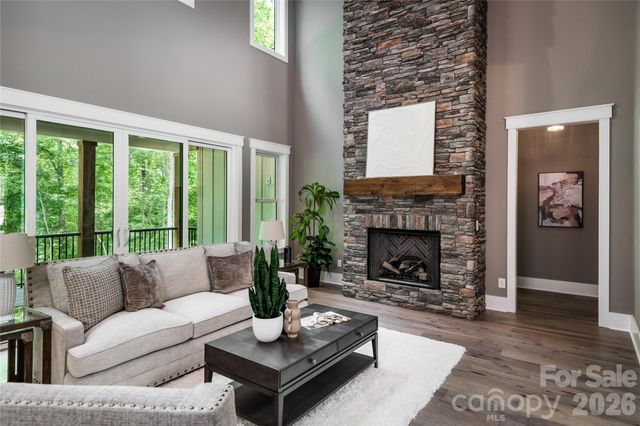 7583 Cottonwood Drive, Denver, NC 28037