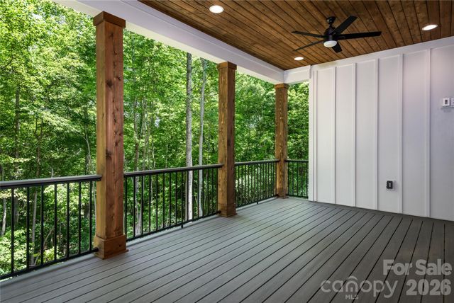 7583 Cottonwood Drive, Denver, NC 28037