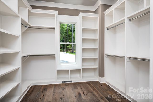 7583 Cottonwood Drive, Denver, NC 28037