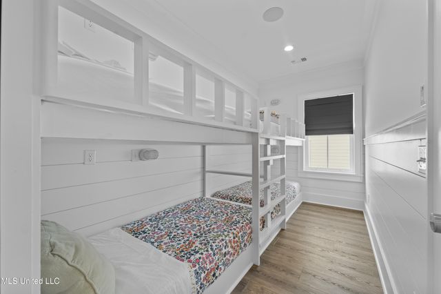 619 Sandy Hook Drive, Pass Christian, MS 39571