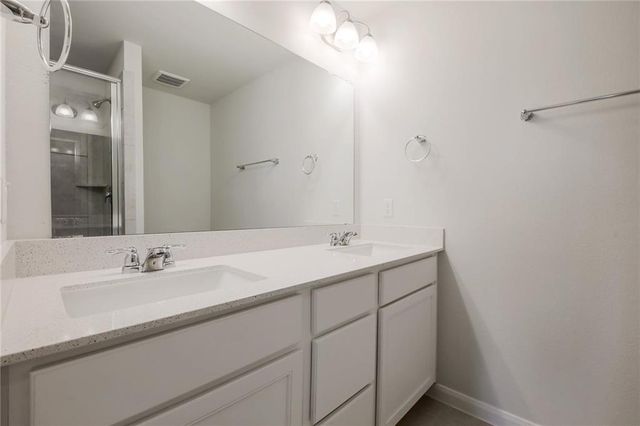 16811 Radiant DR, Manor, TX 78653