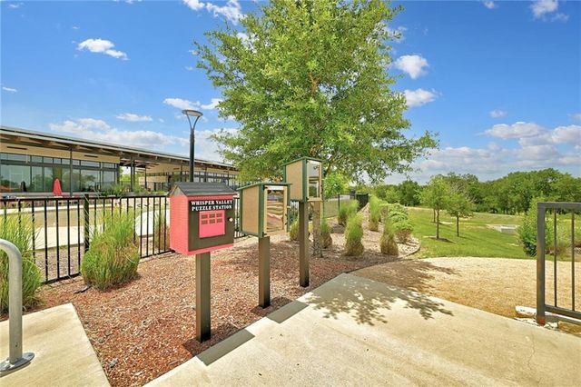 16811 Radiant DR, Manor, TX 78653