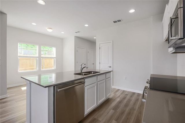 16811 Radiant DR, Manor, TX 78653