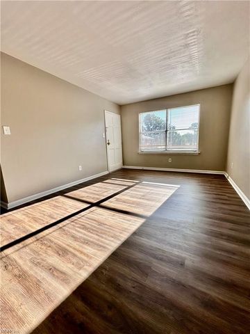 828 Spencer Ct. CT, Virginia Beach, VA 23451