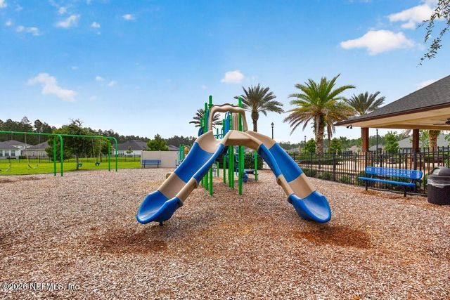 304 OXFORD ESTATES Way, St. Johns, FL 32259