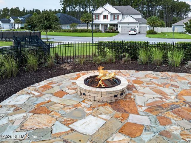 304 OXFORD ESTATES Way, St. Johns, FL 32259
