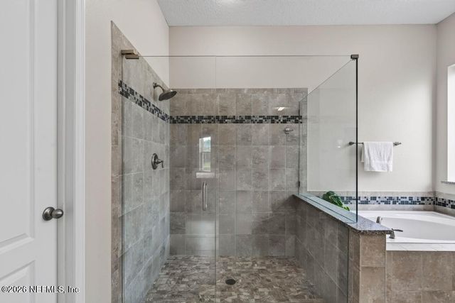 304 OXFORD ESTATES Way, St. Johns, FL 32259