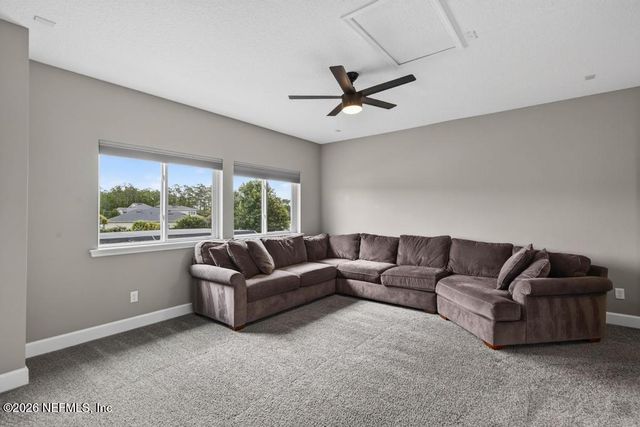 304 OXFORD ESTATES Way, St. Johns, FL 32259