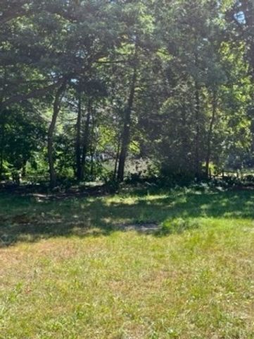 37 Belcher, Holbrook, MA 02343