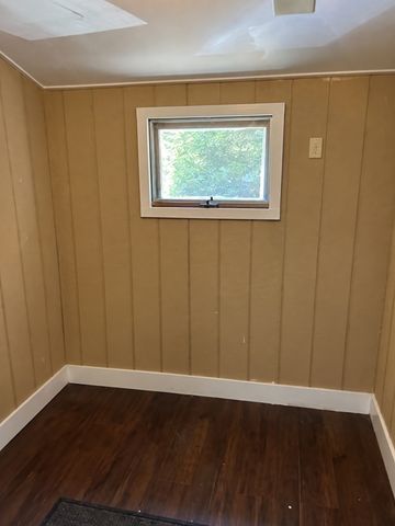 37 Belcher, Holbrook, MA 02343