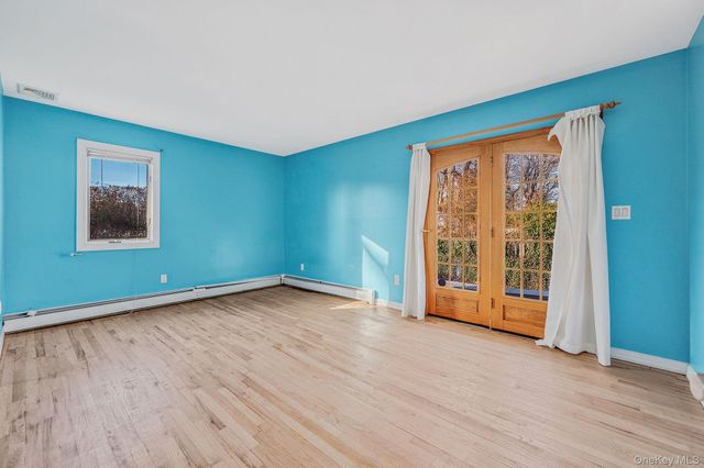 1616 Madison Avenue, West Islip, NY 11795