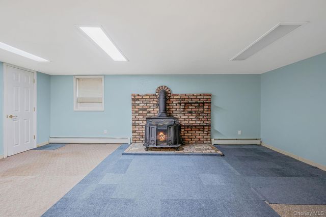 1616 Madison Avenue, West Islip, NY 11795