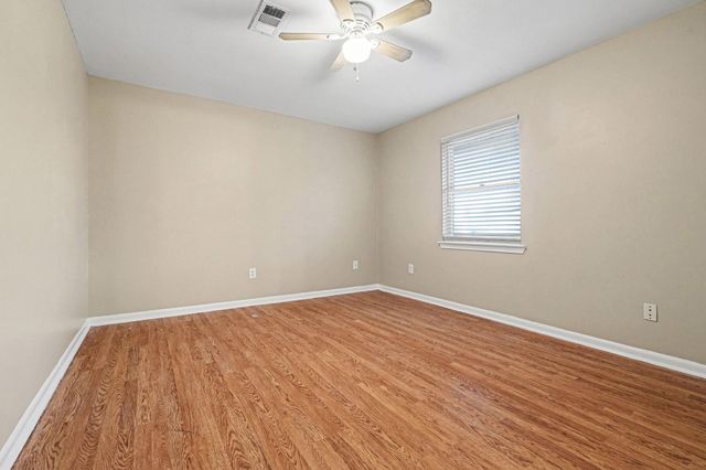 10818 Highpoint Lane, Montgomery, TX 77356