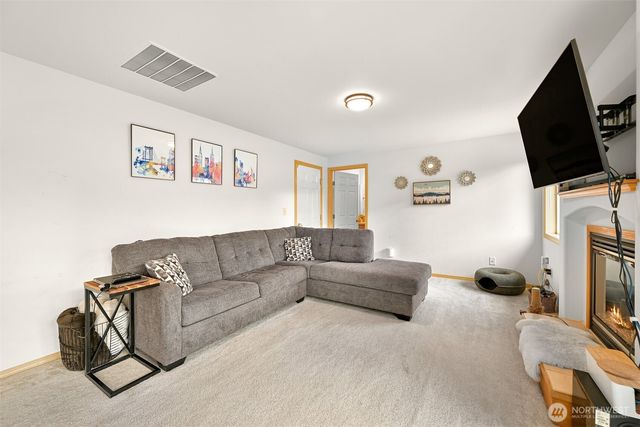 7494 Seashell Way, Blaine, WA 98230