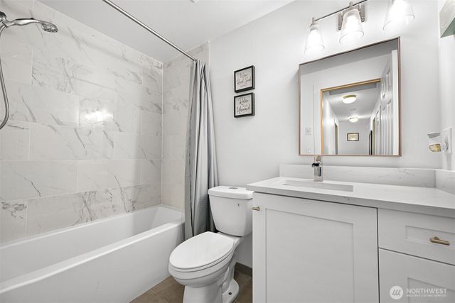 7494 Seashell Way, Blaine, WA 98230