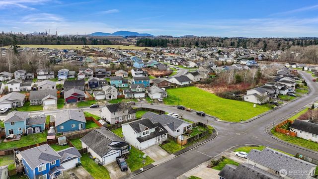 7494 Seashell Way, Blaine, WA 98230