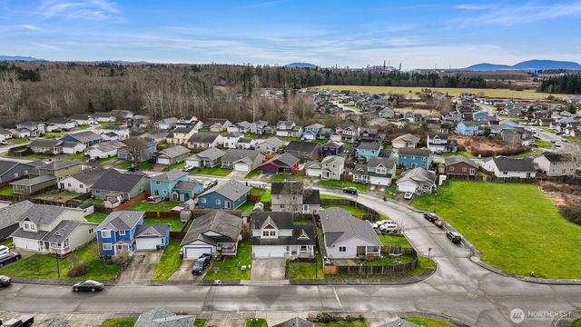 7494 Seashell Way, Blaine, WA 98230