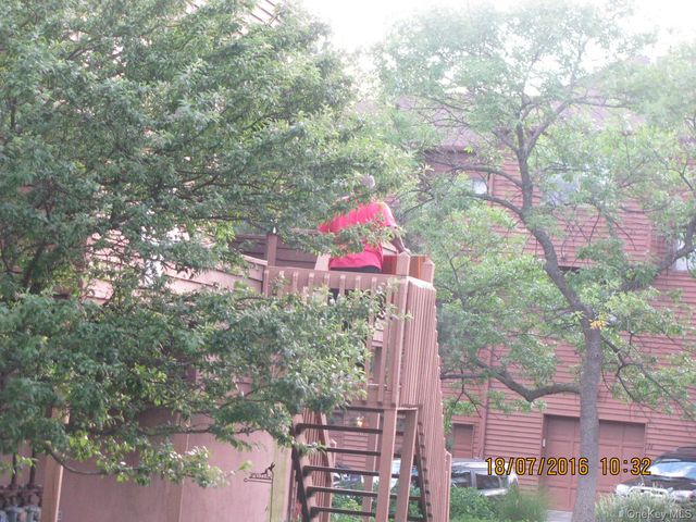 50 Aspen Court, Nanuet, NY 10954