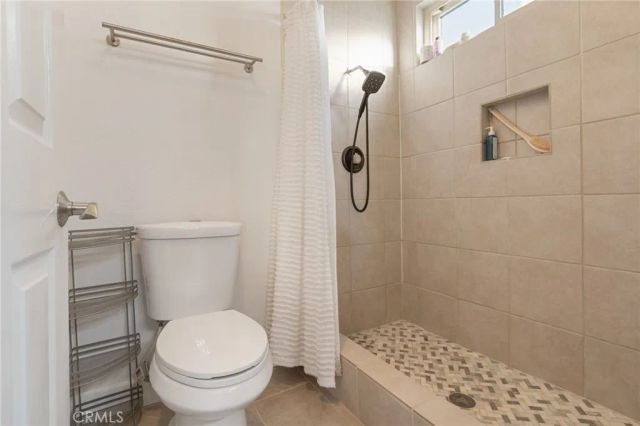 28966 Shadow Creek, Highland, CA 92346