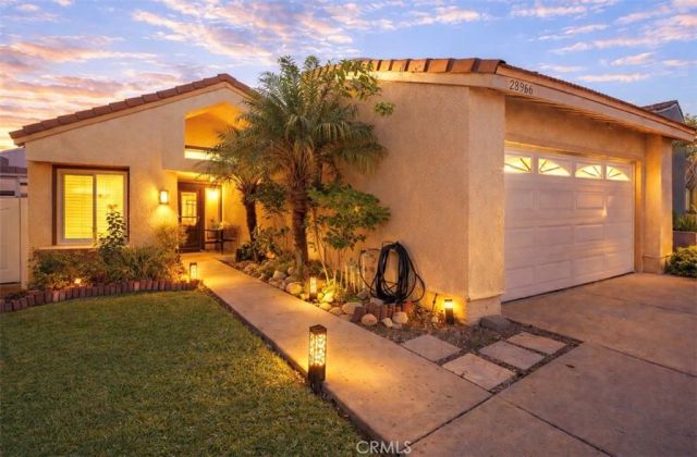 28966 Shadow Creek, Highland, CA 92346