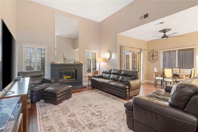 28966 Shadow Creek, Highland, CA 92346