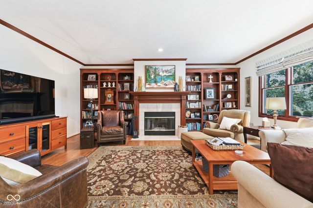 2127 Corsican Circle, Westfield, IN 46074