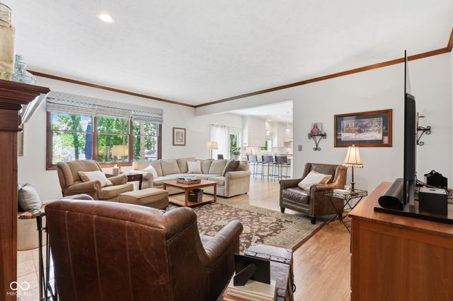 2127 Corsican Circle, Westfield, IN 46074