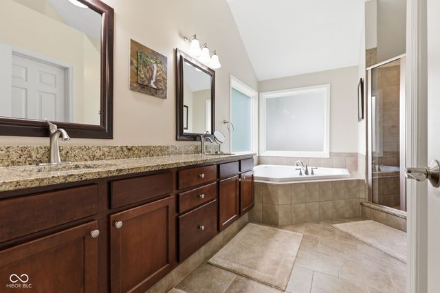 2127 Corsican Circle, Westfield, IN 46074