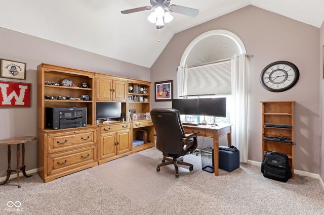 2127 Corsican Circle, Westfield, IN 46074