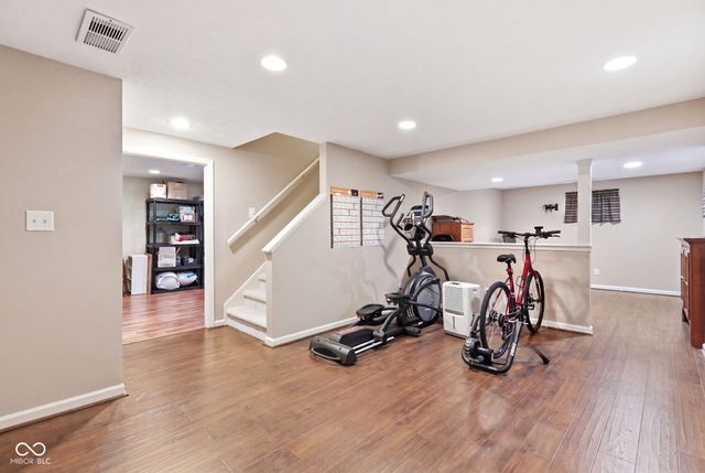 2127 Corsican Circle, Westfield, IN 46074