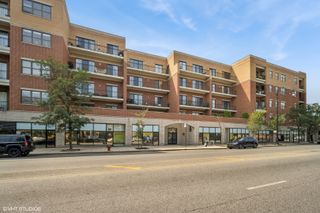 3125 W fullerton Avenue 517, Chicago, IL 60647