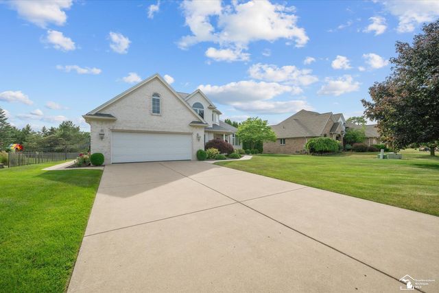 862 Saint James Park Avenue, Monroe, MI 48161