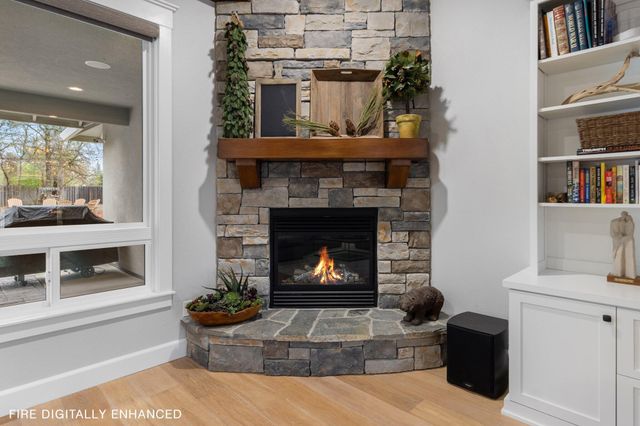 3385 Wimbledon Drive, Redding, CA 96002