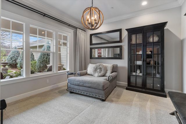 3385 Wimbledon Drive, Redding, CA 96002