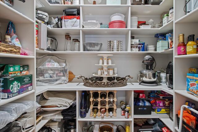 3385 Wimbledon Drive, Redding, CA 96002