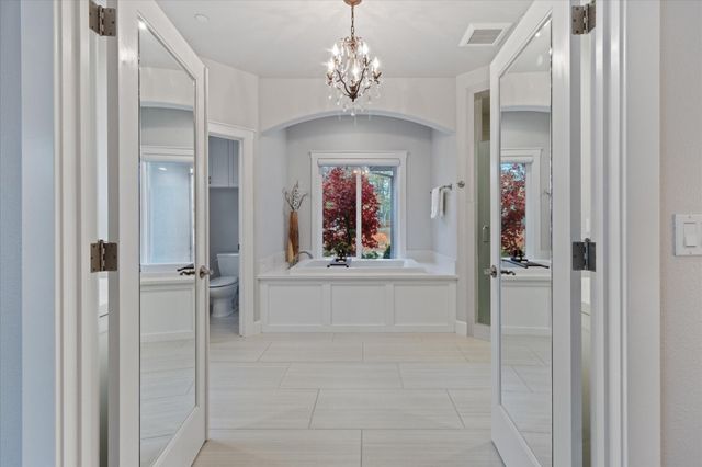 3385 Wimbledon Drive, Redding, CA 96002