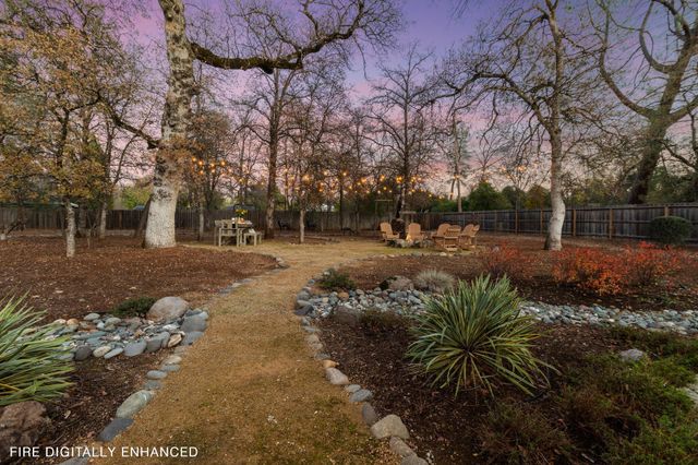 3385 Wimbledon Drive, Redding, CA 96002