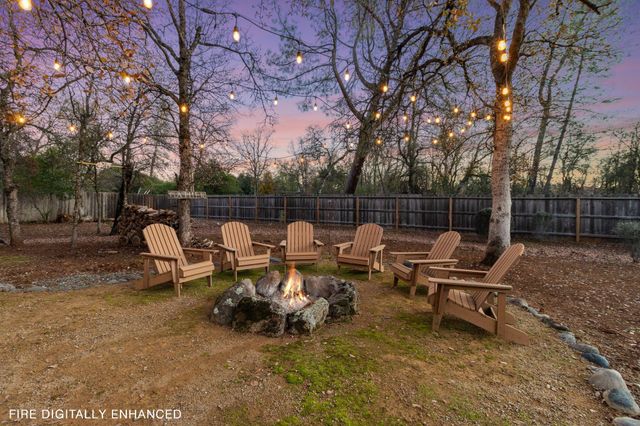 3385 Wimbledon Drive, Redding, CA 96002