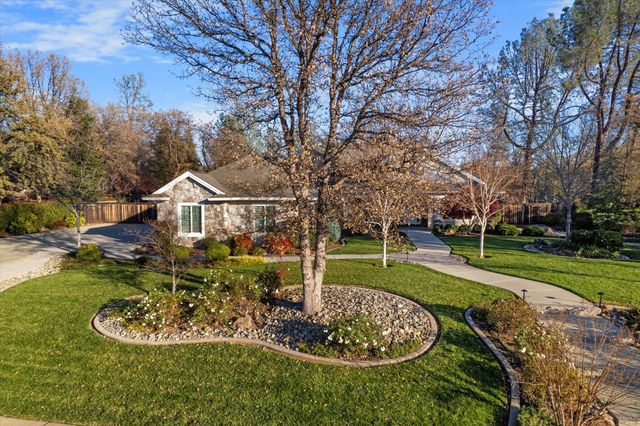 3385 Wimbledon Drive, Redding, CA 96002