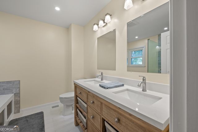 170 Winter Circle, Winterville, GA 30683