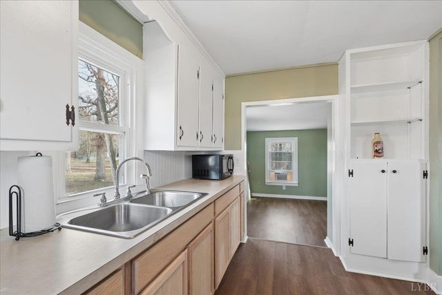 1068 Throckmorton Trail, Scottsburg, VA 24589