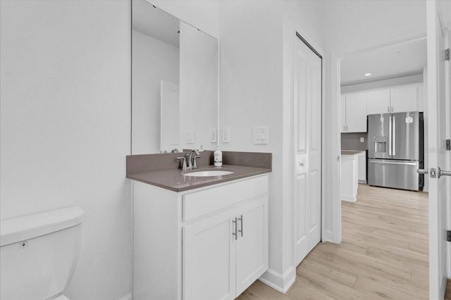 11209 LISTENING DRIVE, Orlando, FL 32832