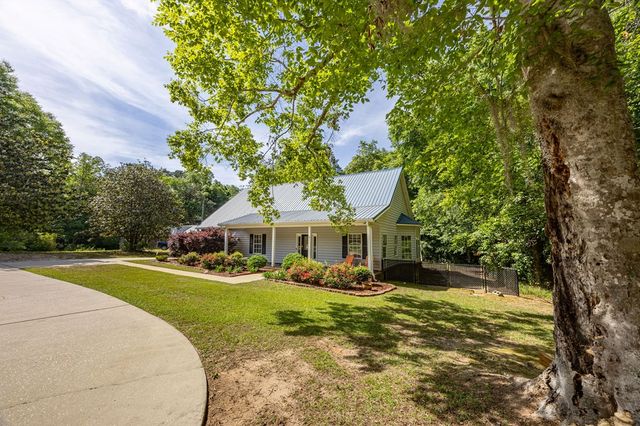 667 Fuller Rd, Dothan, AL 36301