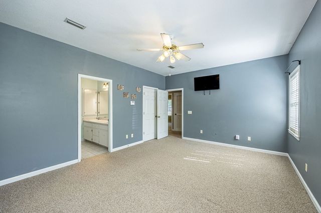 667 Fuller Rd, Dothan, AL 36301