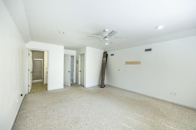 667 Fuller Rd, Dothan, AL 36301