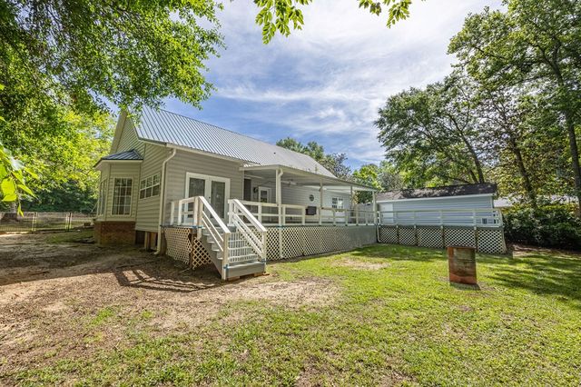 667 Fuller Rd, Dothan, AL 36301