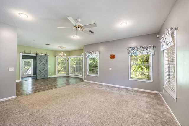 667 Fuller Rd, Dothan, AL 36301