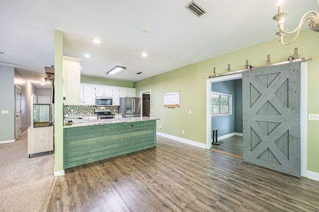 667 Fuller Rd, Dothan, AL 36301