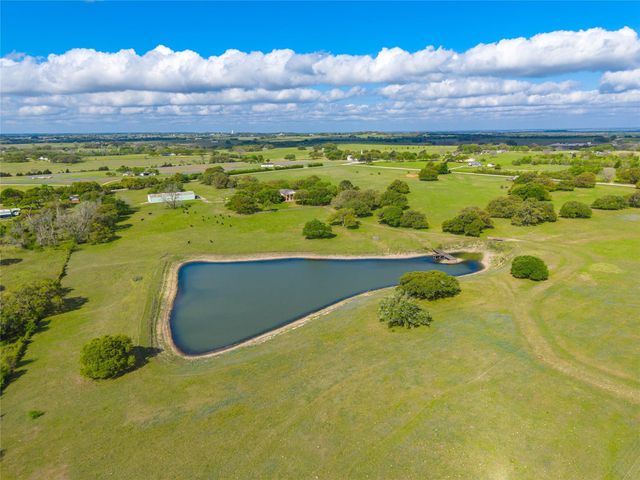 7900 Old Gay Hill Rd, Brenham, TX 77833